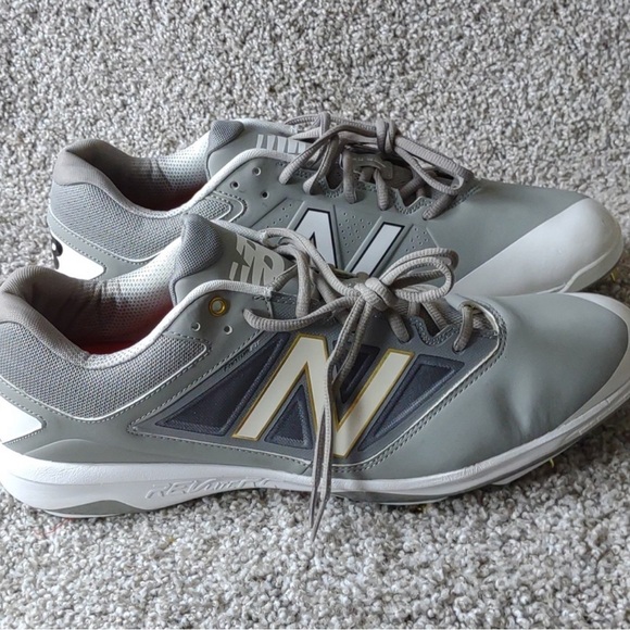 New Balance Other - New Balance Gray/White Baseball Metal Cleat L4040GW3 Mens 16 EUC